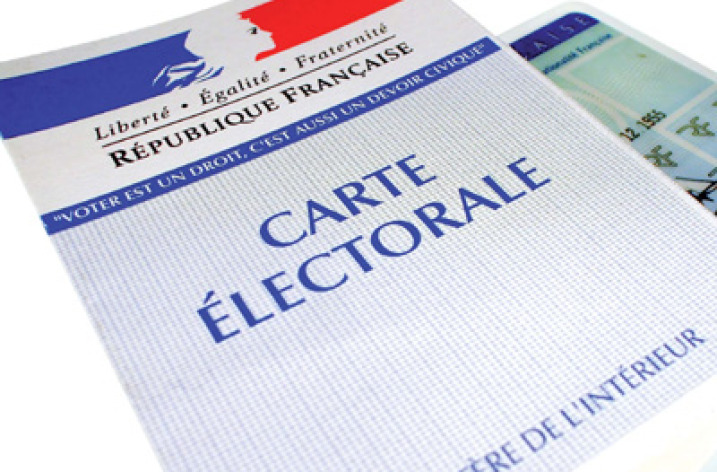 Organizarea alegerilor în străinătate, experienţa franceză