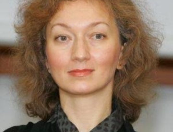 Interviu cu prof. univ. dr. Elena-Simina Tănăsescu