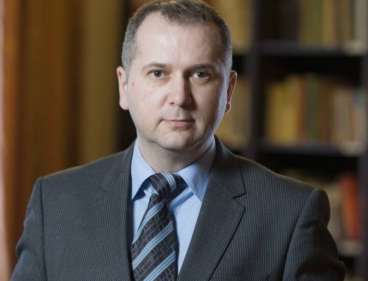 Prof. Univ. Dr. Ștefan Deaconu: “Diploma este un accesoriu al procesului educațional”