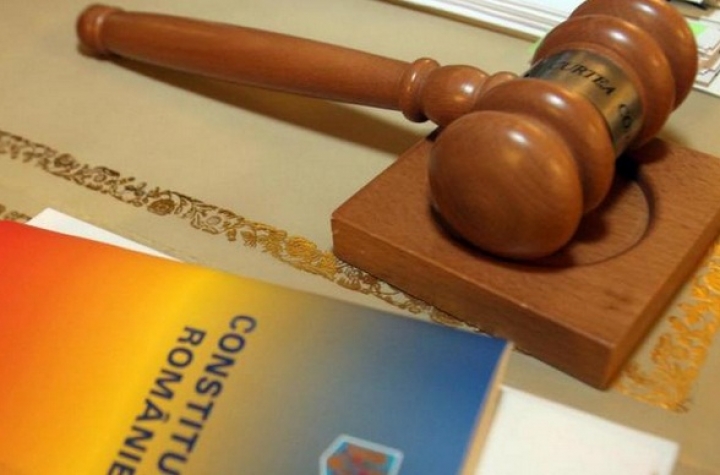 Articolele privind controlul judiciar – neconstituționale