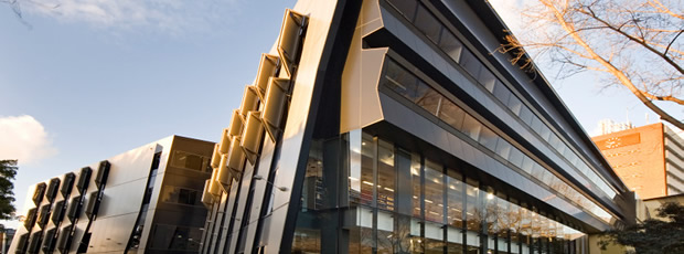 Proprietatea publică între drept comun si regim derogatoriu