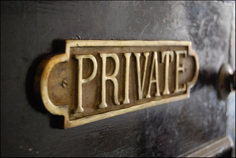 Dreptul la viaţă privată