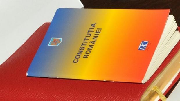 Ordonanța guvernamentală sub semnul Constituției revizuite.