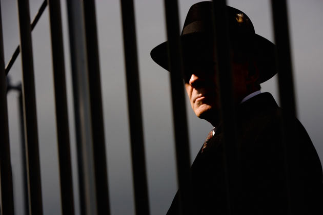 Raspuns cu privire la consecintele penale ale spionarii sotului