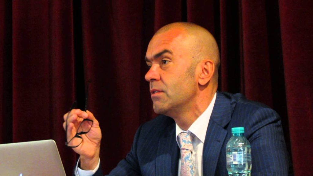Florentin Țuca: Codul Slugărnologic, cel mai nou banc cu avocați